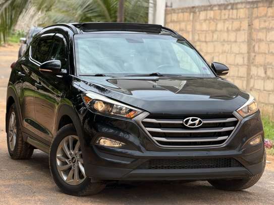 Hyundai Tucson image 2