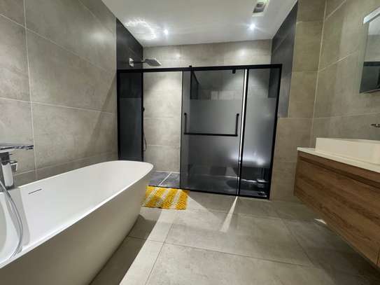 Duplex F 5 à louer sur corniche de Ouakan image 7