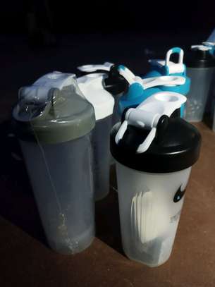BOUTEILLE SHAKER image 3
