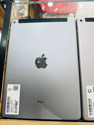 IPAD AIR 2 image 2