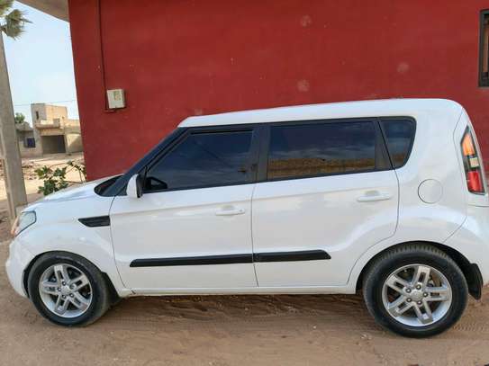 Kia Soul robuste et en bon état à vendre. image 2