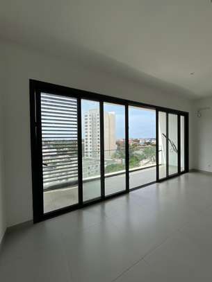 Appartement F4 185 m2 haut standing au POINT E image 5