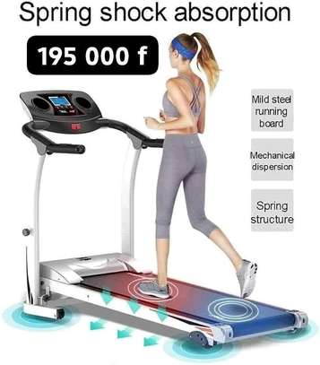 Des articles de sport tout neufs image 3