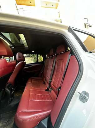 BMW x4 2019 image 5