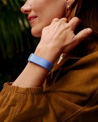 Fitbit air image 3