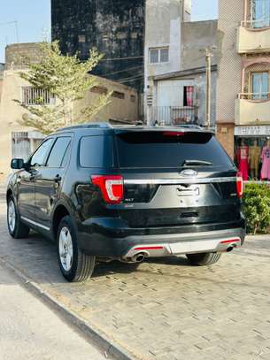 Ford Explorer 🔘2017🔘 image 8