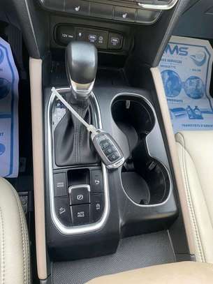 Hyundai Santa Fe AWD 2020 image 19