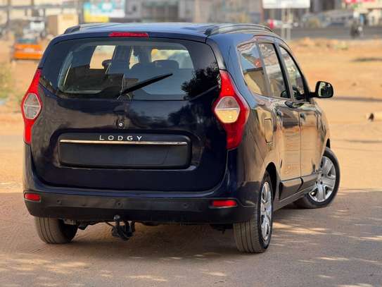 Dacia Lodgy  Monospace Familial Spacieux image 9
