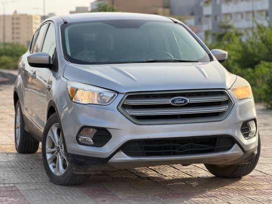Ford Escape se image 2