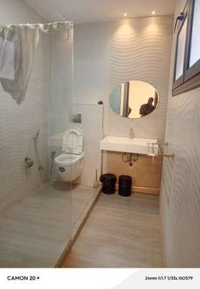 Somptueuse villa derrière Exclusive image 14