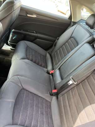 Ford fusion image 9