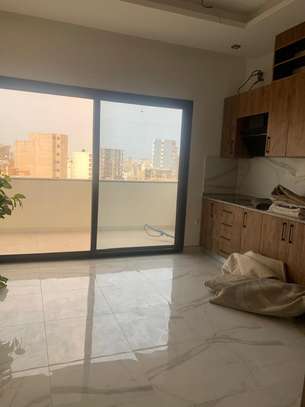TRÈS BEL APPARTEMENT F4 A LOUER AUX ALMADIES image 11