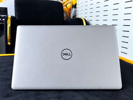 Dell précision 3590 image 4
