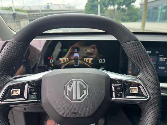 MG ONE image 12