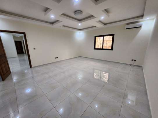 Appartement à louer à mermoz image 4