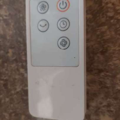 Ventilateur mural Midea FW40 7JR avec télécommande image 9