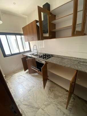 APPARTEMENT AUX MAMELLES image 2