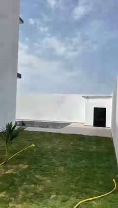 VILLA R+1 A VENDRE / NGERIGNE PETITE COTE image 6
