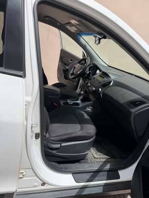 HYUNDAI TUCSON 2015 image 6