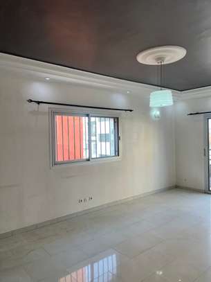 Appartement 3 pièces lumineux double vitrage carrelage image 2