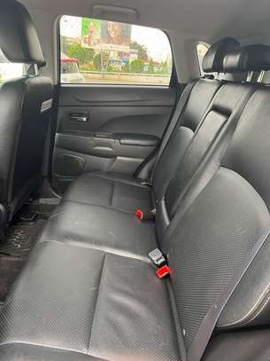 Mistsubishi outlander sport sel 2016 image 5