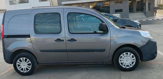 Renault kangoo 2019  manuel diesel venant image 2