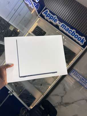MacBook Air M5 (2026) 15 pouces Ram 16Go SSD 512Go Scellé image 6