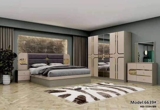 Ensemble chambre à coucher image 3
