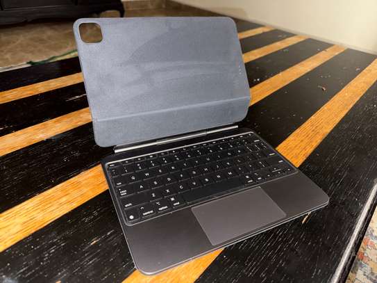iPad Pro M4 + Keypad + Pencil pro image 2