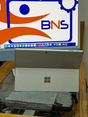 Microsoft Surface Pro 11 Édition image 2