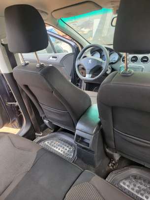 Peugeot 308 image 7