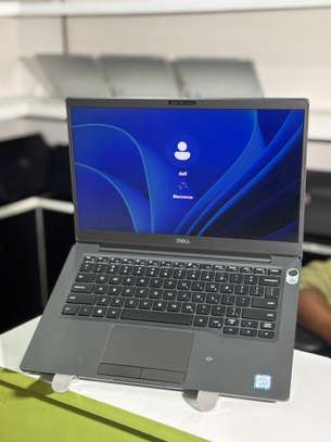 Dell latitude 7300 image 6