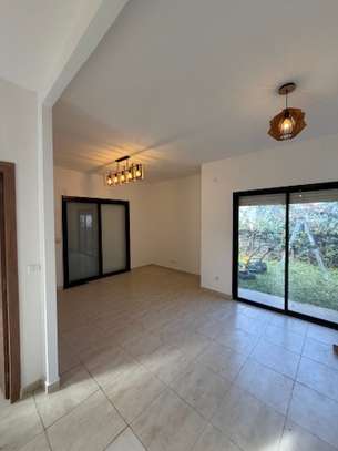 Villa F4 à louer Sangalkam Cité Kalia image 7