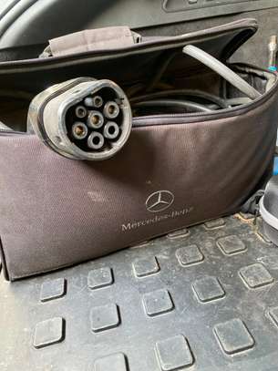 Vendre Mercedes Benz GLC hybride électrique diesel image 5
