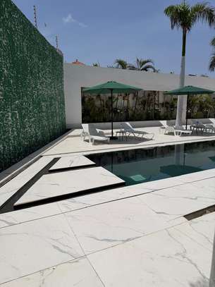 VILLA  À LOUER - VIRAGE, DAKAR image 8
