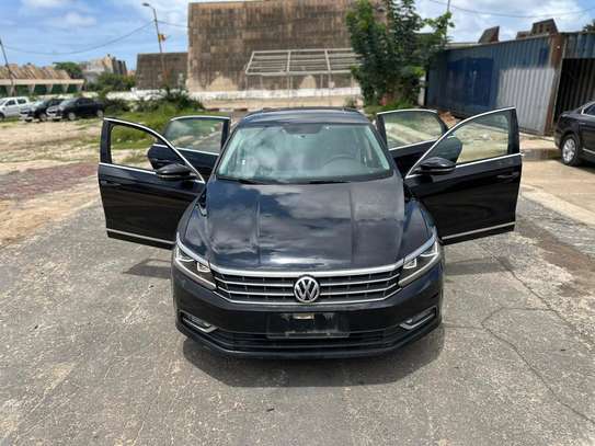 Volkswagen passat 2018 image 2