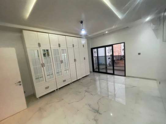 *Magnifique Immeuble à vendre sur Almadie* image 3