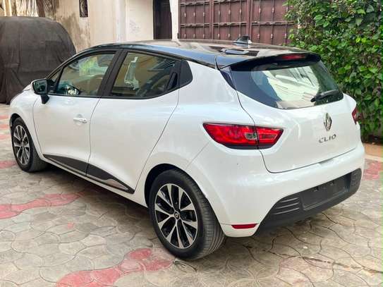 Renault clio 2018 image 10