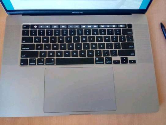 Ordinateur Portable Apple MacBook Pro 2019 image 4