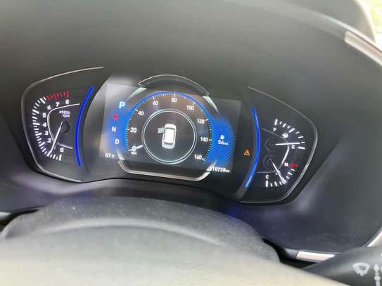 Hyundai  Santa fé Sport   2020/21 image 9