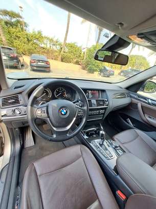 BMW X3 SUV  spacieux et performant image 9