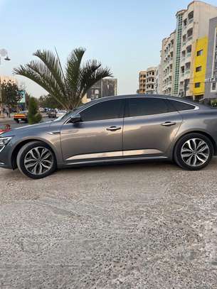 Renault SM6 2017 image 3