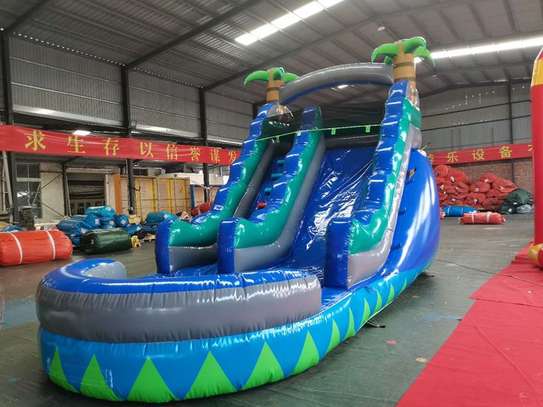 Château gonflable trampoline image 3