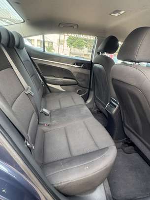 hyundai elantra 2020 image 5