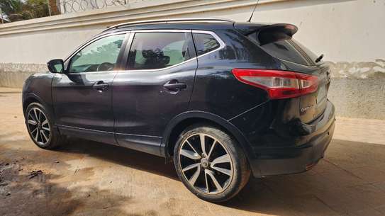 Nissan Qashqai 2015 image 6