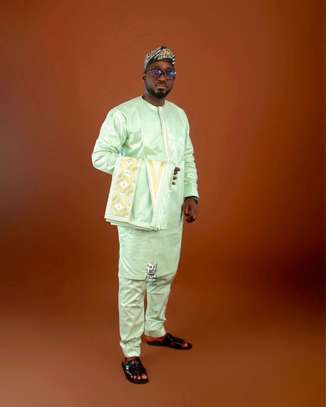 Boubou homme blanc brodé taille unique léger image 8