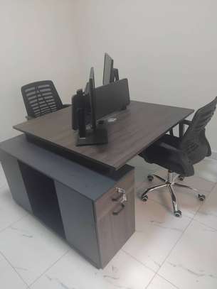 Station bureau 2 places 1m40 et 4 places 2m40 image 3