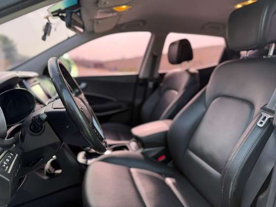 Hyundai Santafe AWD 2018 image 9