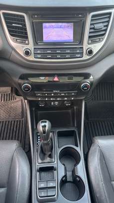 HYUNDAI TUCSON intérieur cuir image 10