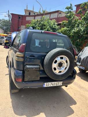 Toyota Prado image 3